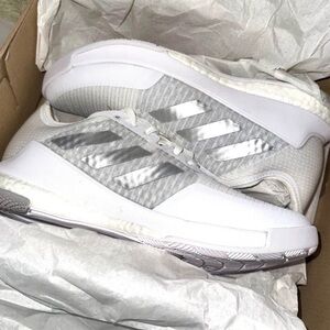 Adidas Women’s CrazyFlight White and Silver Sneakers Size 9.5 NWT